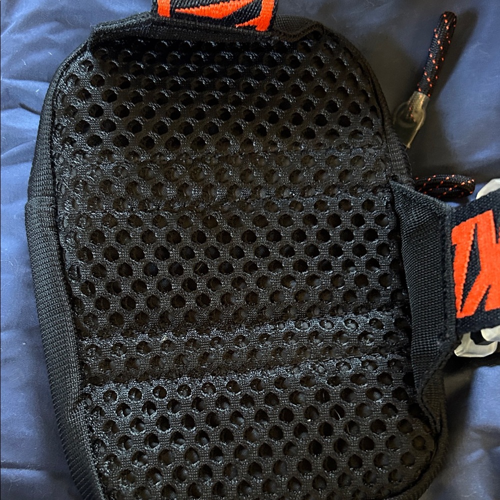Nike Black Belt Bag with Orange Strap - Picture 4 of 7